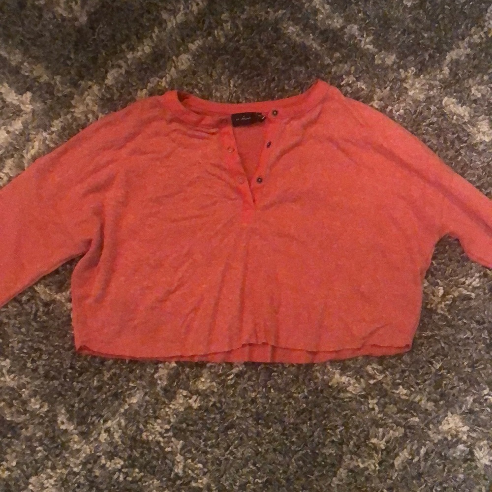 Cropped long sleeve Henley